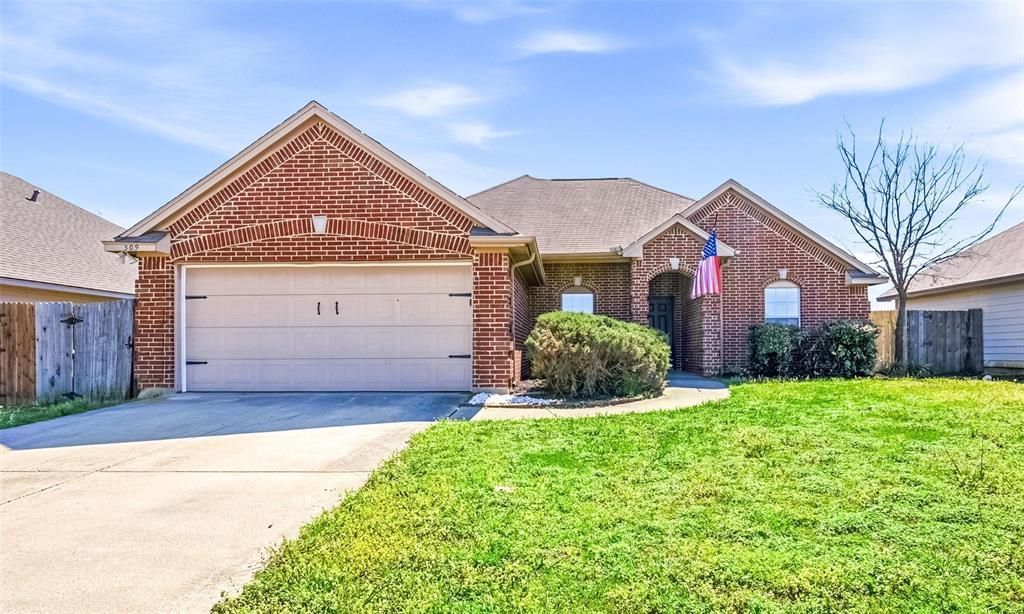 309 Highmeadow Road, Aubrey, TX 76227 Main Photo