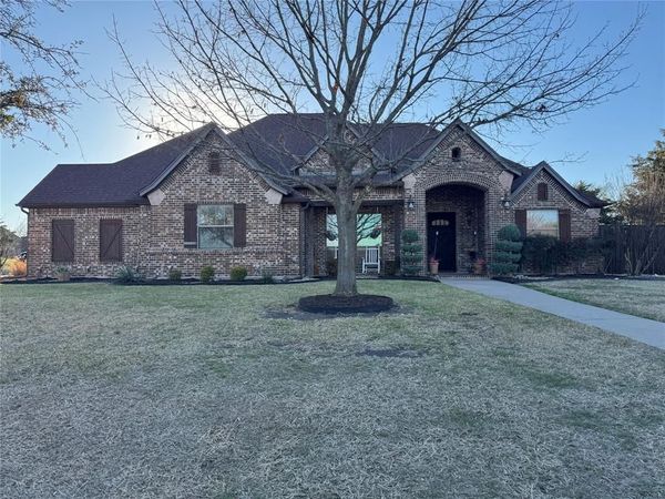 1561 Saint Andrews Drive, Red Oak, TX 75154