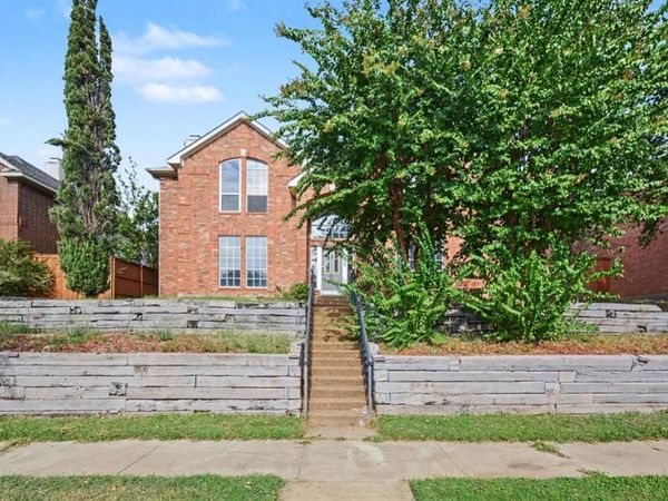2406 Manchester Drive, Carrollton, TX 75006