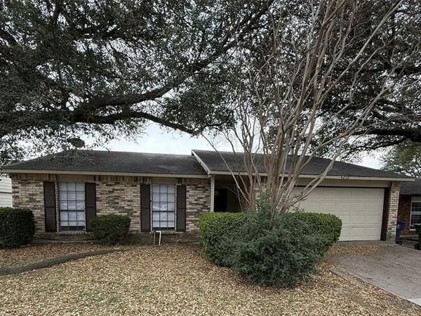 4210 Blue Creek Drive, Garland, TX 75043