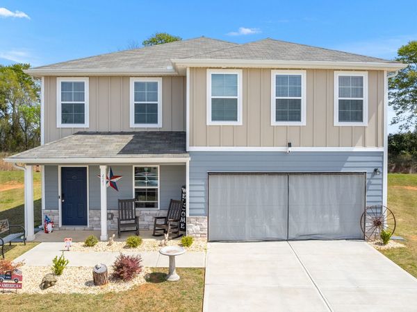 421 Resting Fawn Place, Macon, GA 31216