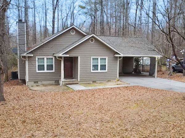 1220 N Plantation Parkway, Macon, GA 31220