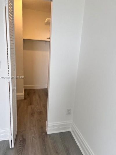 2000 NE 135th St , Unit 601, North Miami, FL 33181 Photo