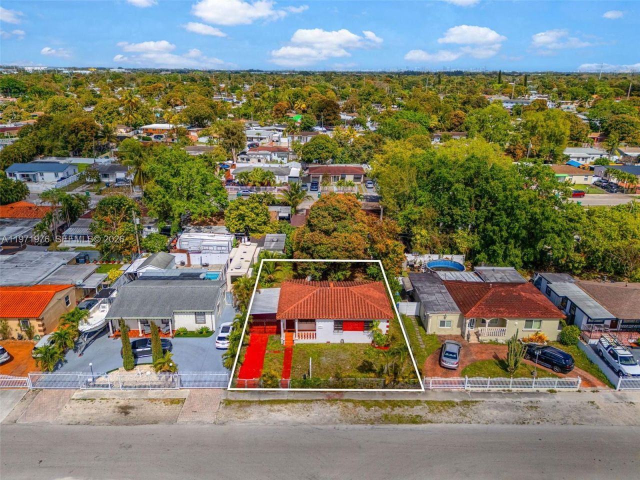 9201 NW 33rd Ave Rd , Miami, FL 33147 Photo