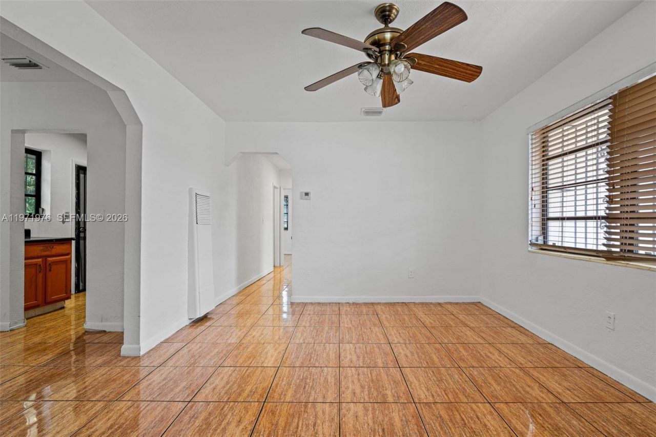 9201 NW 33rd Ave Rd , Miami, FL 33147 Photo