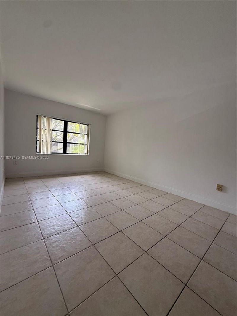 7949 SW 104 St, Unit 213-D, Kendall, FL 33156 Photo