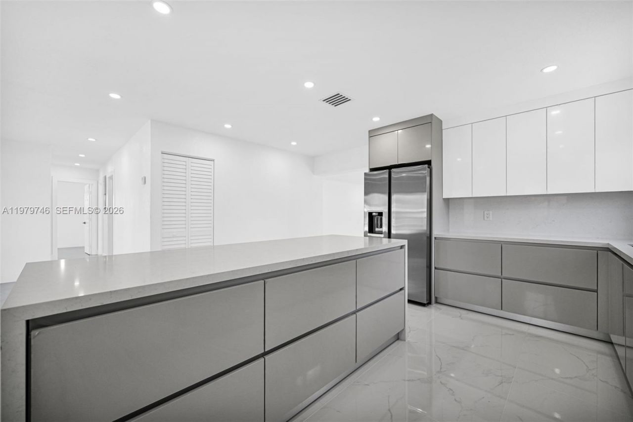 4480 NW 201st St , Miami Gardens, FL 33055 Photo