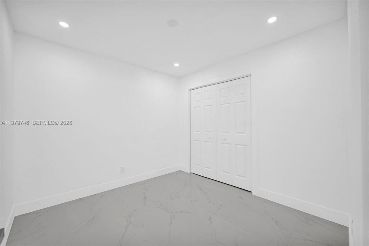 4480 NW 201st St , Miami Gardens, FL 33055 Photo