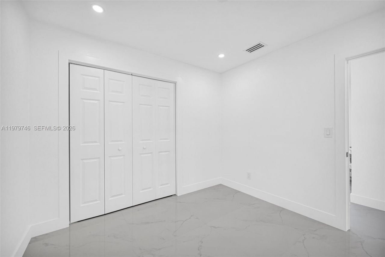 4480 NW 201st St , Miami Gardens, FL 33055 Photo