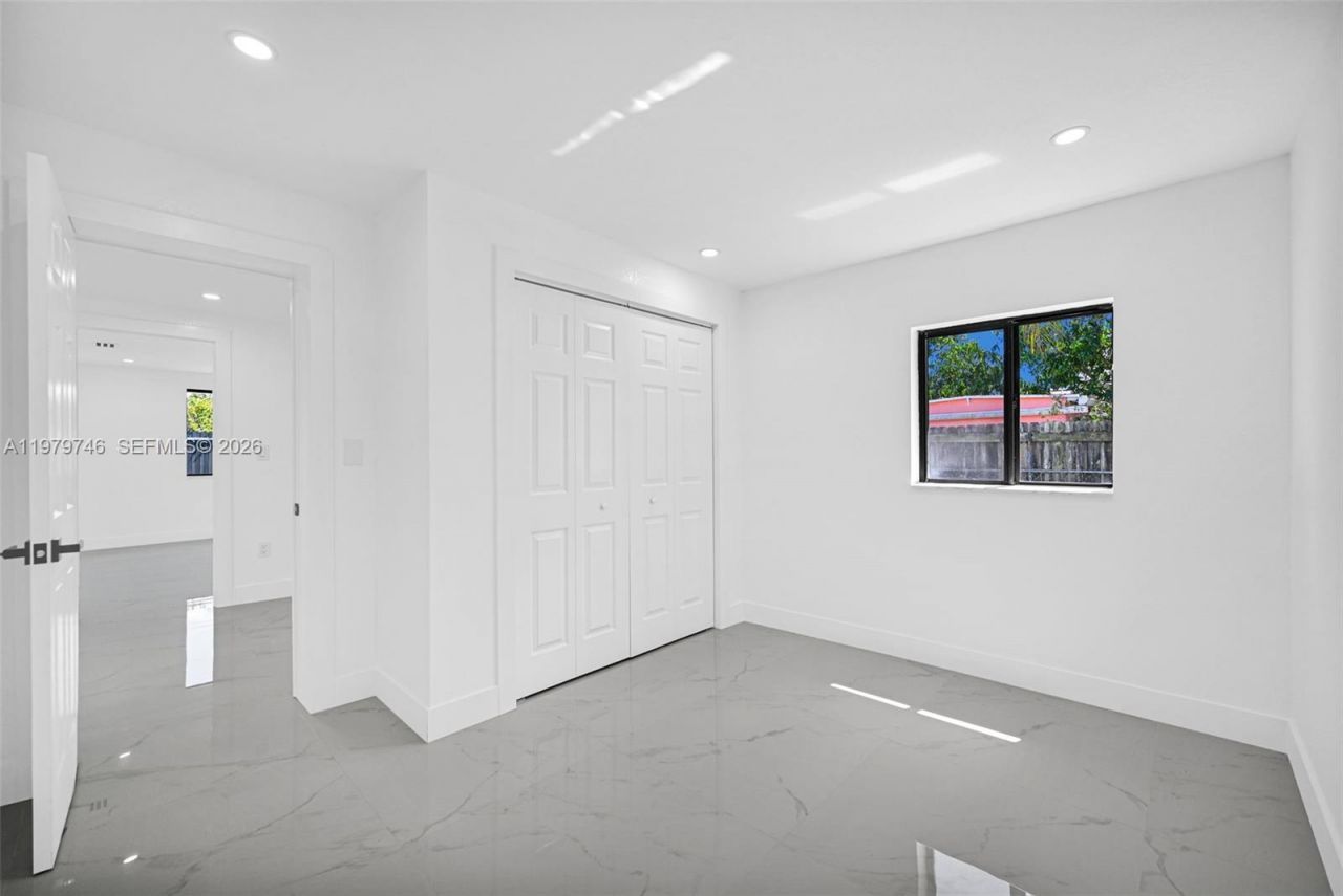 4480 NW 201st St , Miami Gardens, FL 33055 Photo