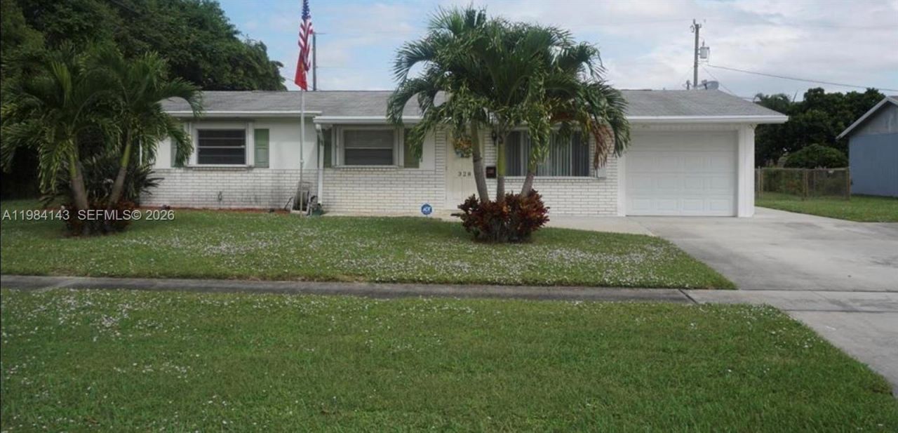 328 Riverdale Rd , Palm Springs, FL 33461 Photo