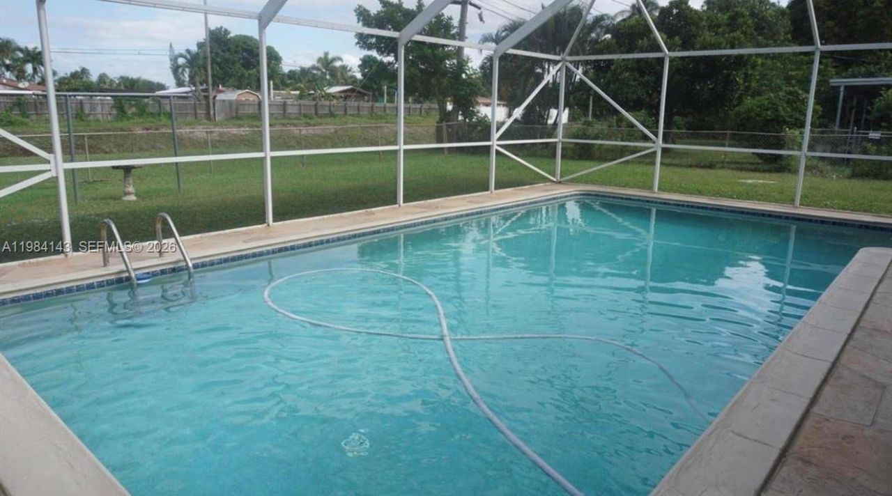 328 Riverdale Rd , Palm Springs, FL 33461 Photo