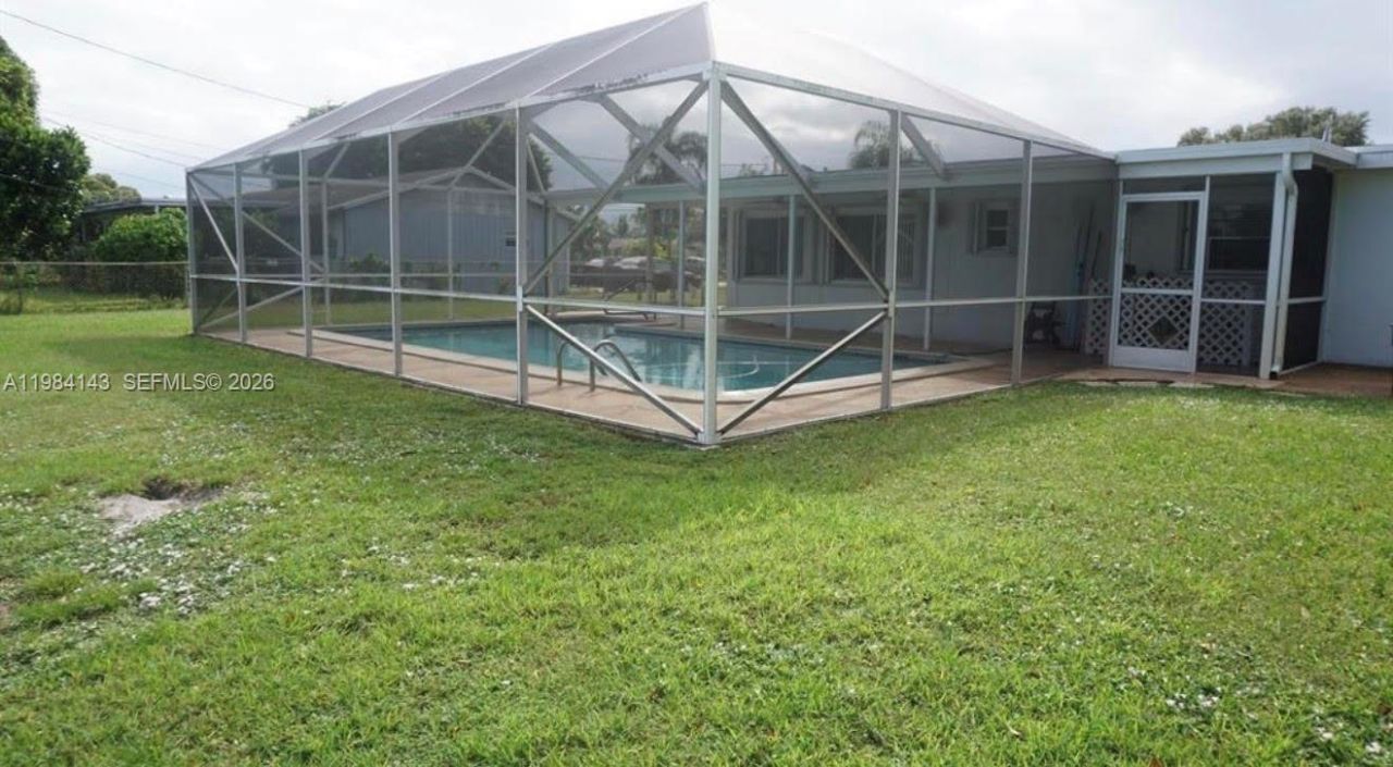 328 Riverdale Rd , Palm Springs, FL 33461 Photo