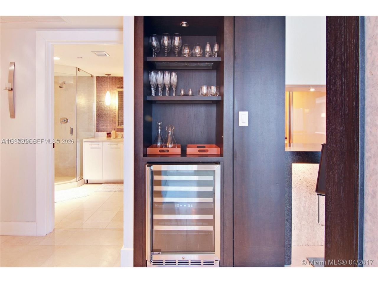 6801 Collins Ave , Unit 1104, Miami Beach, FL 33141 Photo