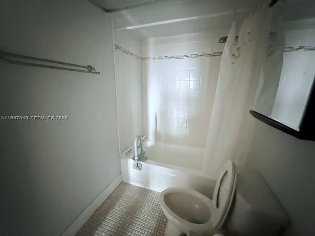 2841 Somerset Dr , Unit 305, Lauderdale Lakes, FL 33311 Photo