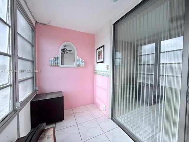 2841 Somerset Dr , Unit 305, Lauderdale Lakes, FL 33311 Photo