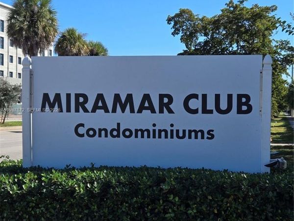 3400 Foxcroft Rd , Unit 209, Miramar, FL 33025