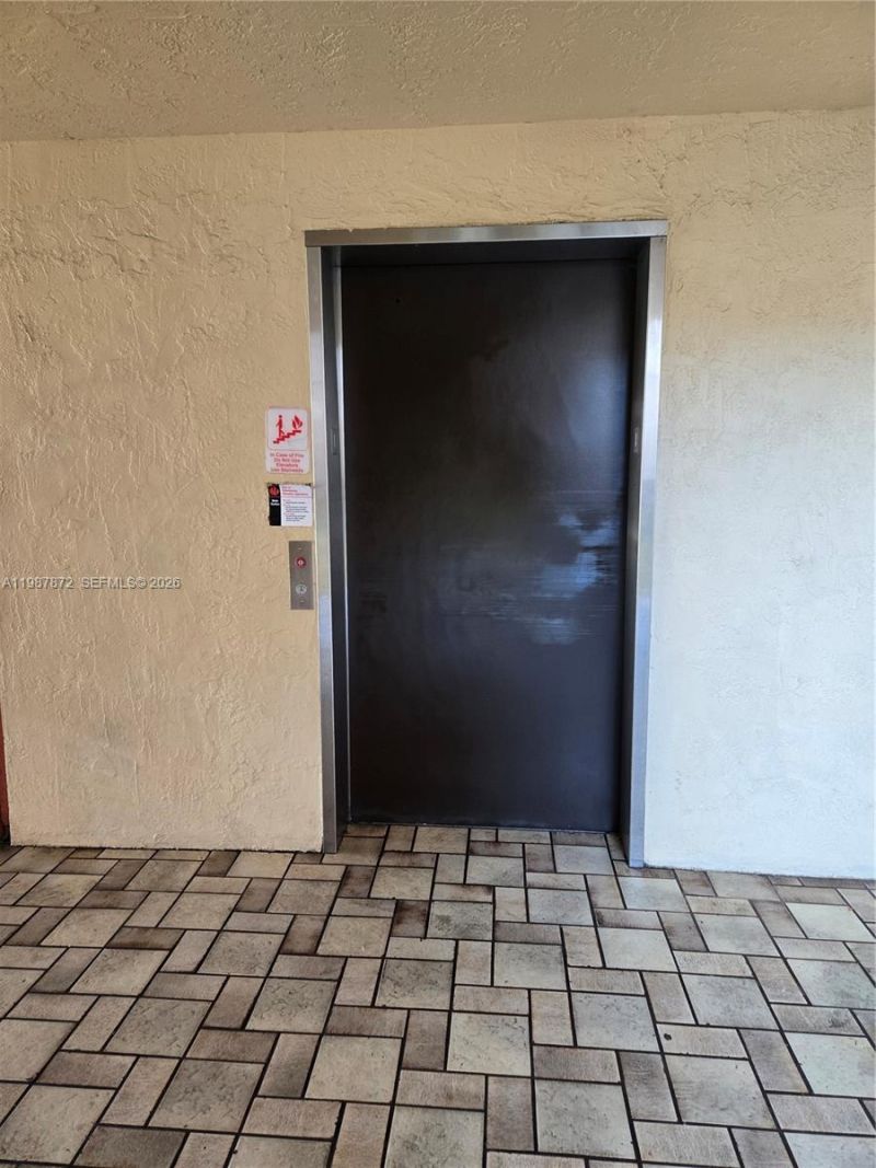 3400 Foxcroft Rd , Unit 209, Miramar, FL 33025 Photo