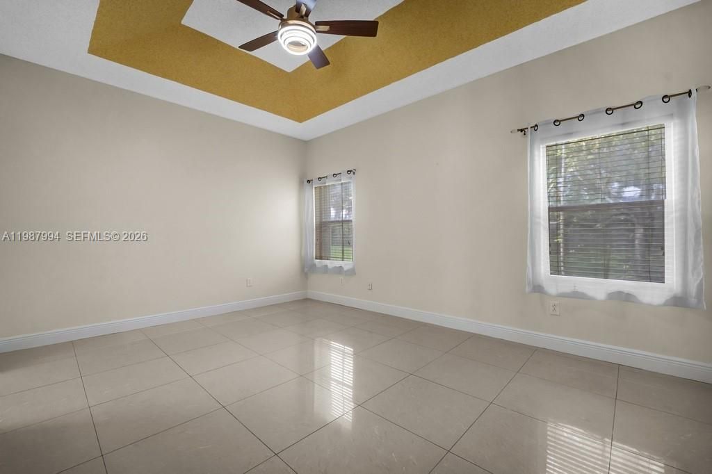 1282 NW 171st Ter , Pembroke Pines, FL 33028 Photo