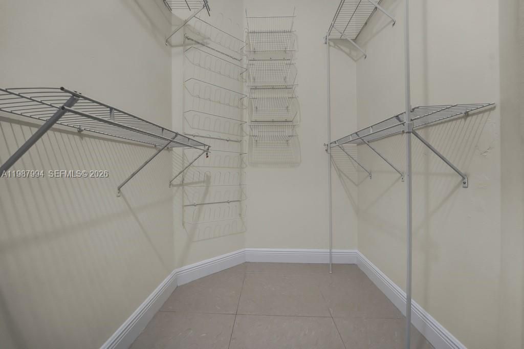 1282 NW 171st Ter , Pembroke Pines, FL 33028 Photo