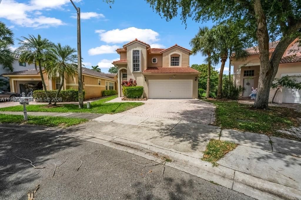 1282 NW 171st Ter, Pembroke Pines, FL 33028 Photo