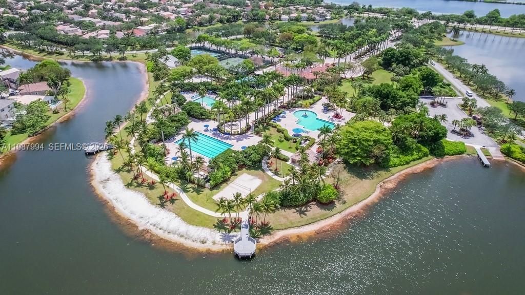 1282 NW 171st Ter , Pembroke Pines, FL 33028 Photo