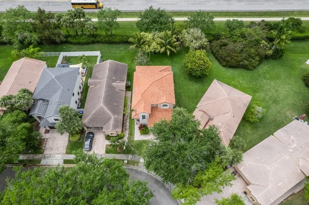 1282 NW 171st Ter, Pembroke Pines, FL 33028 Photo