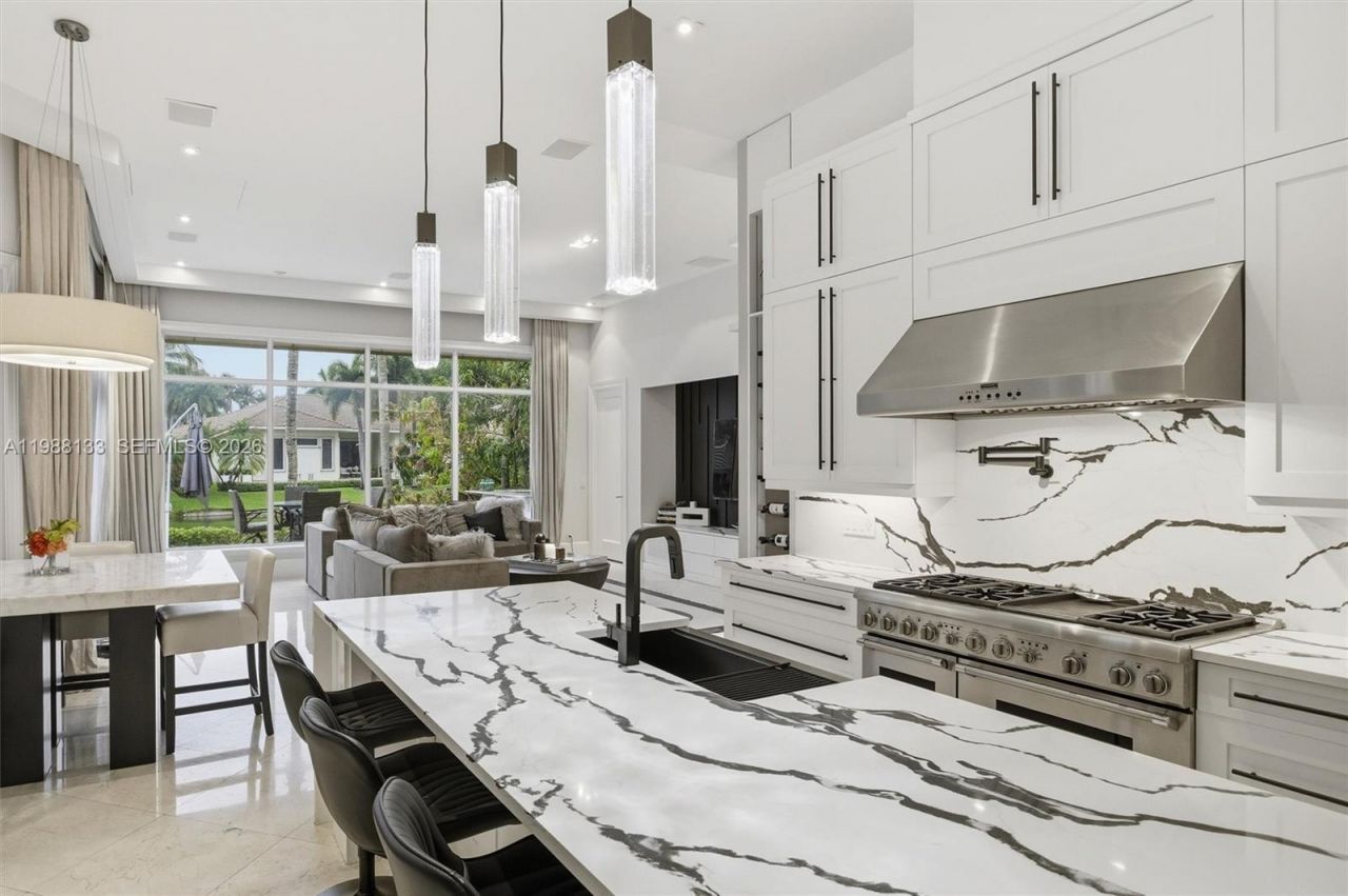 611 Sweet Bay Ave, Plantation, FL 33324 Photo