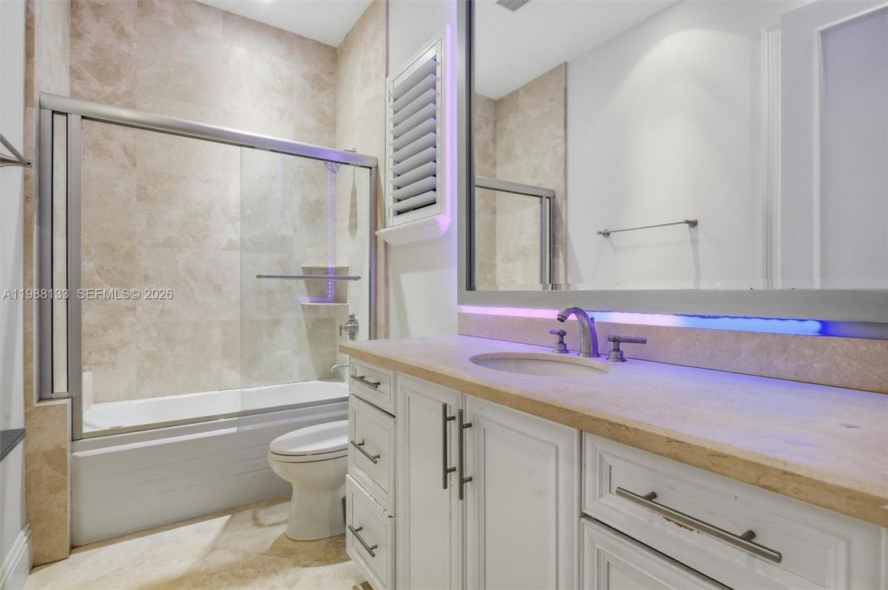 611 Sweet Bay Ave, Plantation, FL 33324 Photo