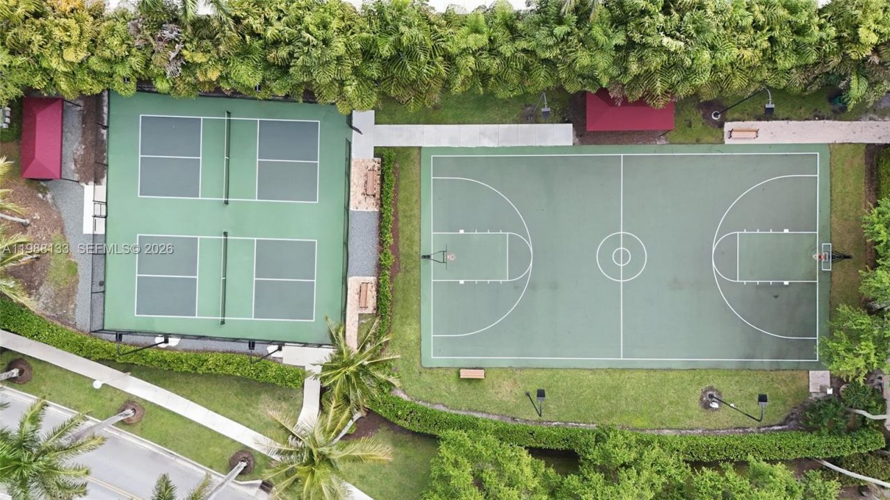 611 Sweet Bay Ave, Plantation, FL 33324 Photo