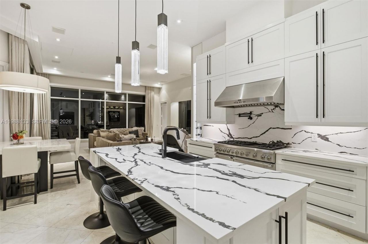 611 Sweet Bay Ave, Plantation, FL 33324 Photo