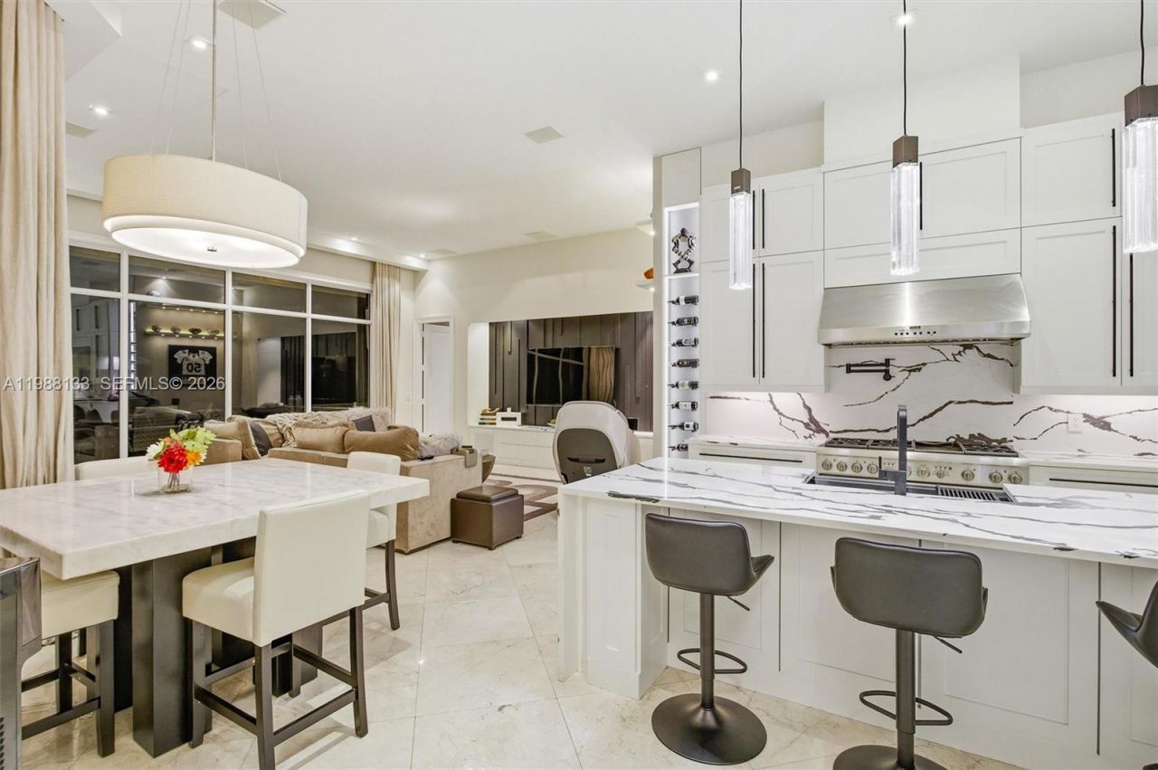 611 Sweet Bay Ave, Plantation, FL 33324 Photo