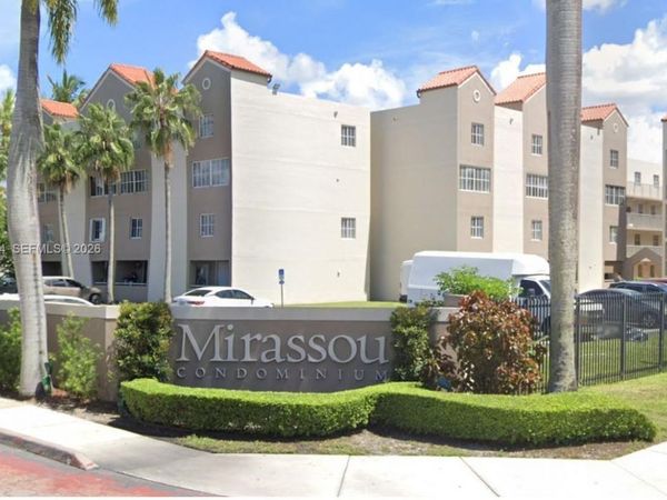 6195 NW 186th St, Unit 309, Hialeah, FL 33015