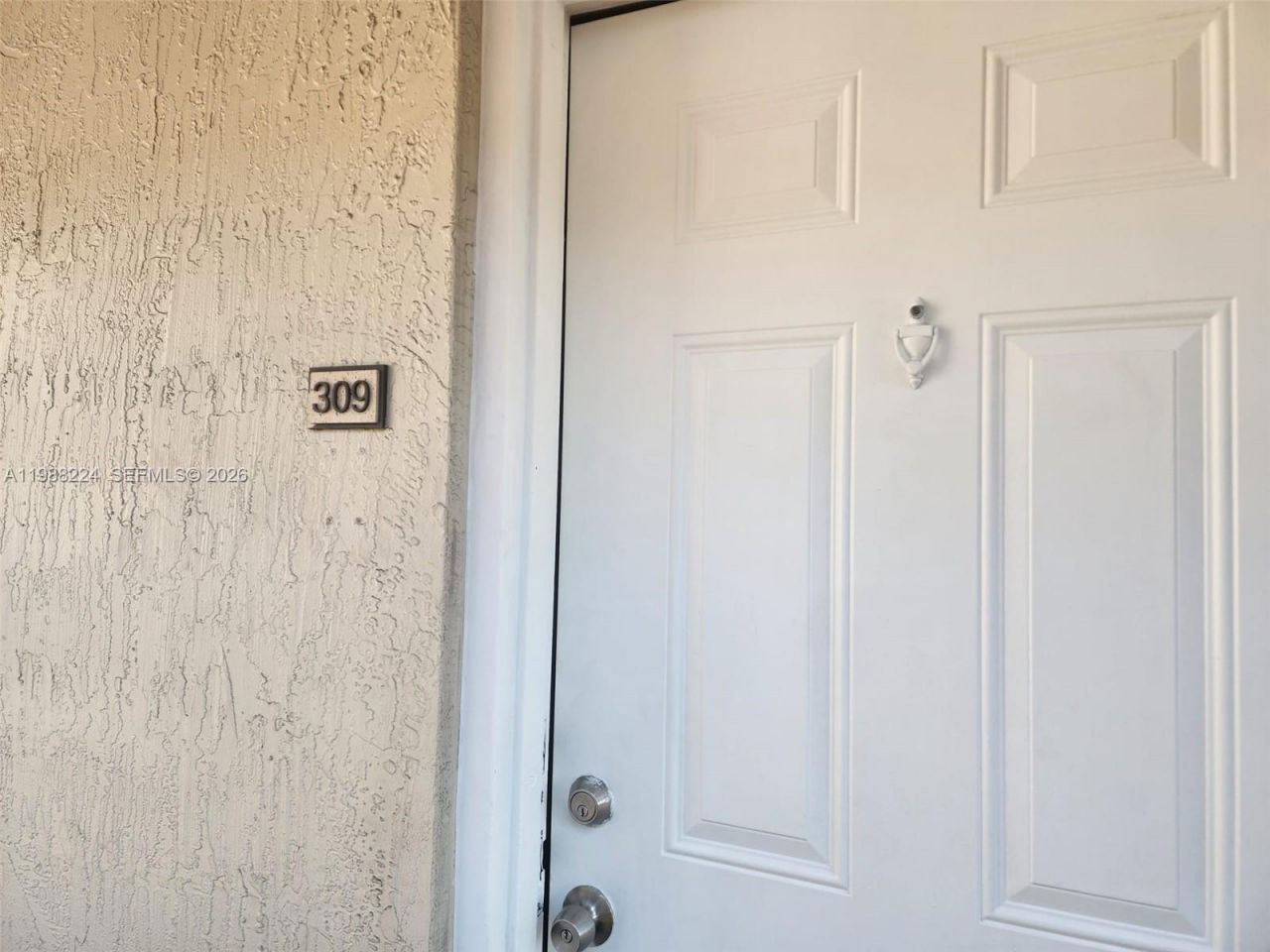 6195 NW 186th St, Unit 309, Hialeah, FL 33015 Photo
