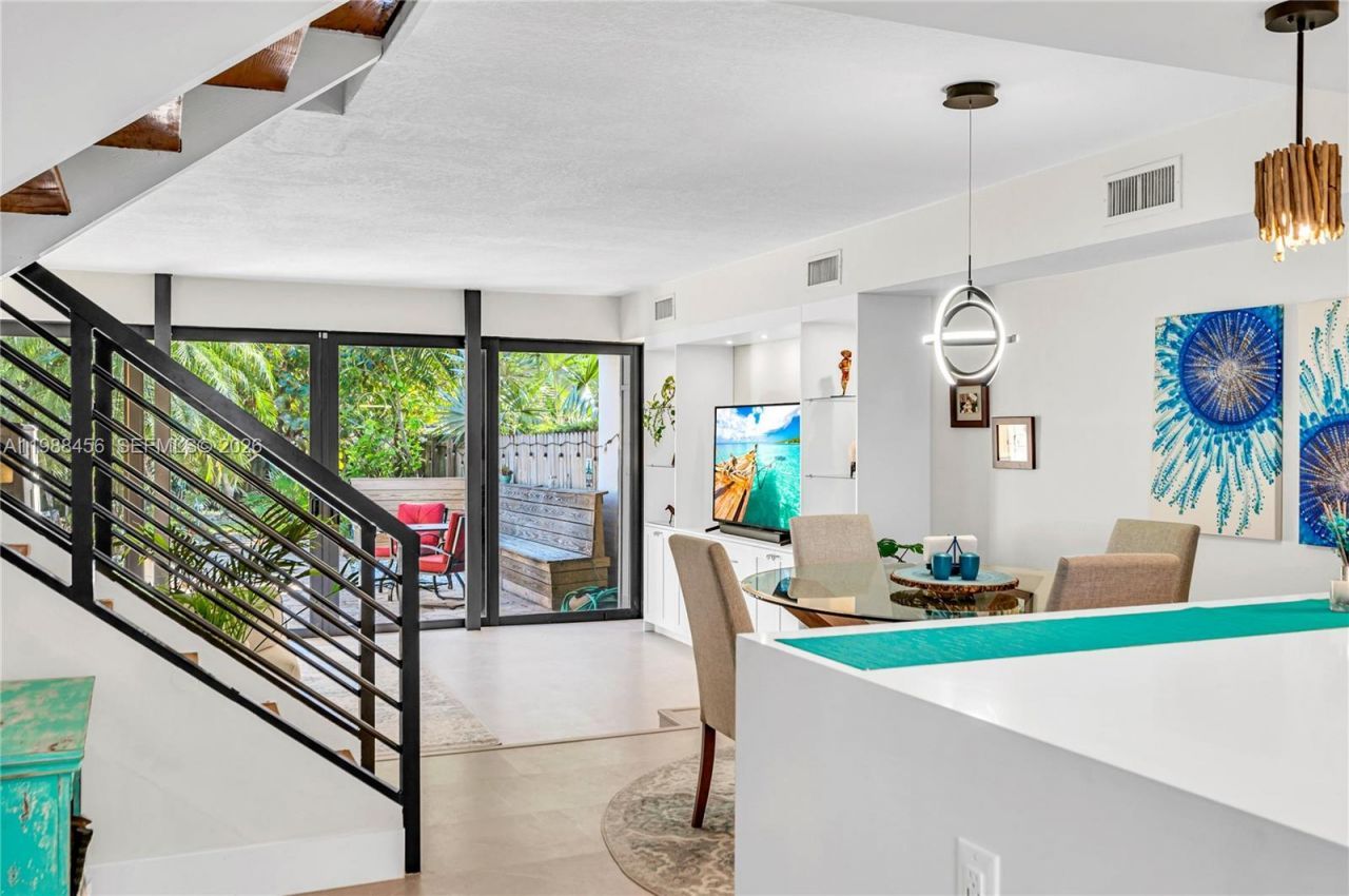 7018 SW 53rd Ln , Miami, FL 33155 Photo