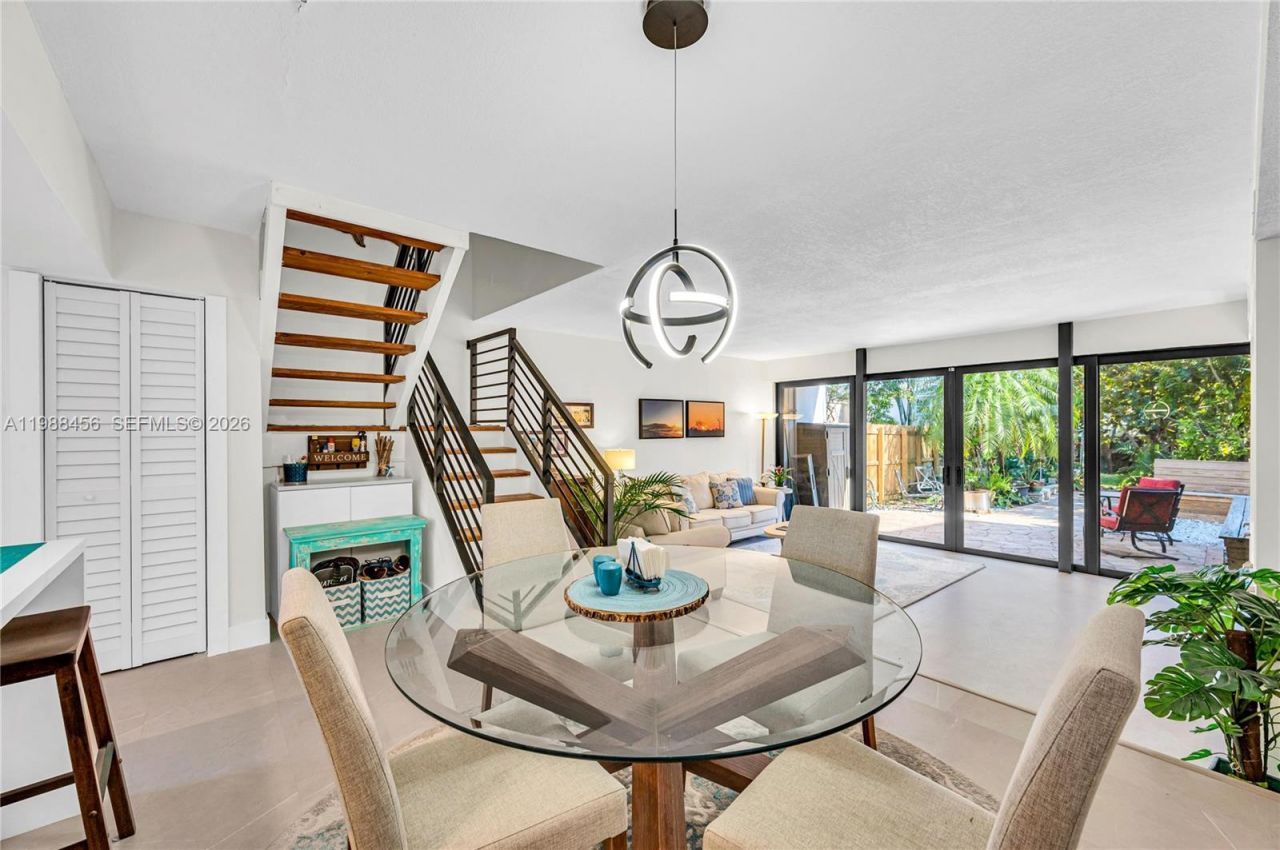 7018 SW 53rd Ln , Miami, FL 33155 Photo