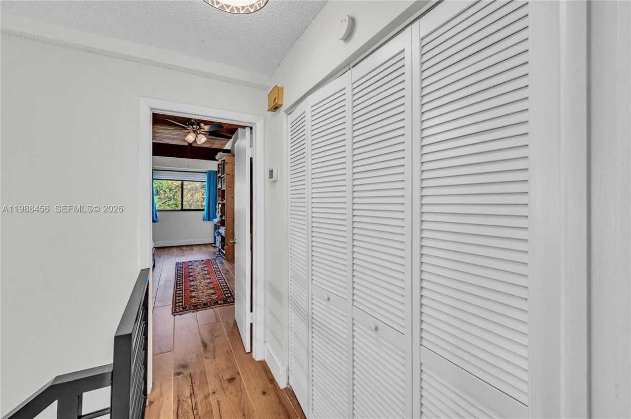 7018 SW 53rd Ln , Miami, FL 33155 Photo