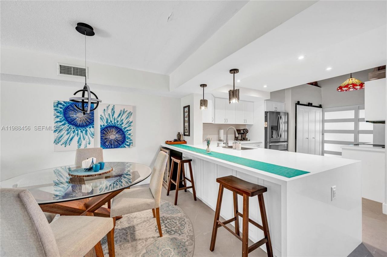 7018 SW 53rd Ln , Miami, FL 33155 Photo