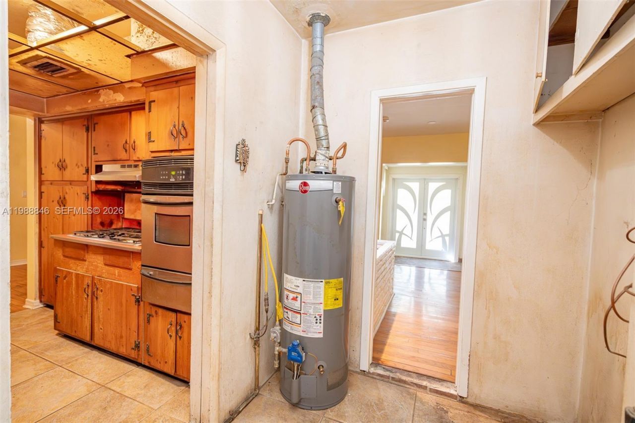 2010 NW 185th Ter , Miami Gardens, FL 33056 Photo