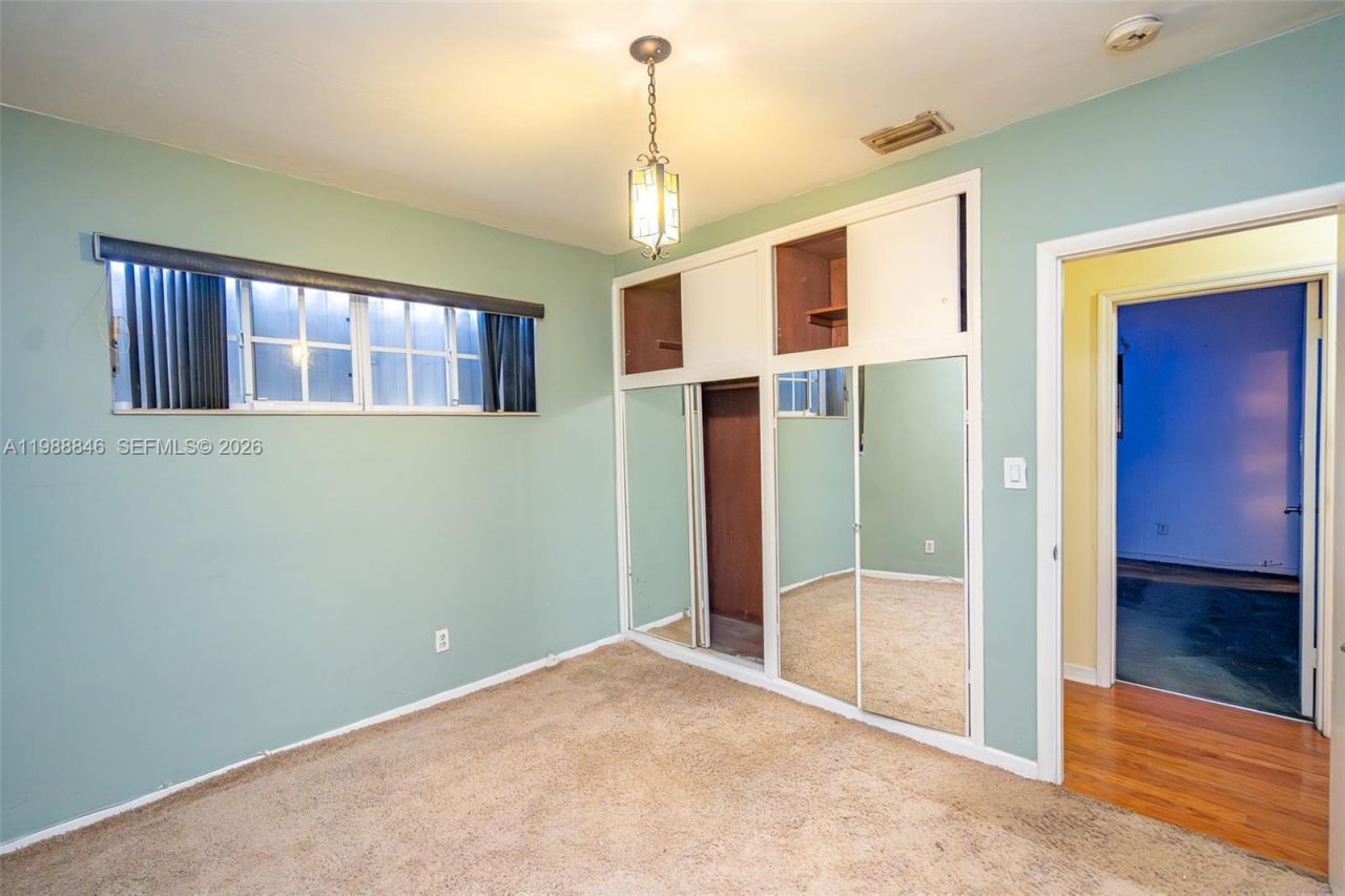 2010 NW 185th Ter, Miami Gardens, FL 33056 Photo