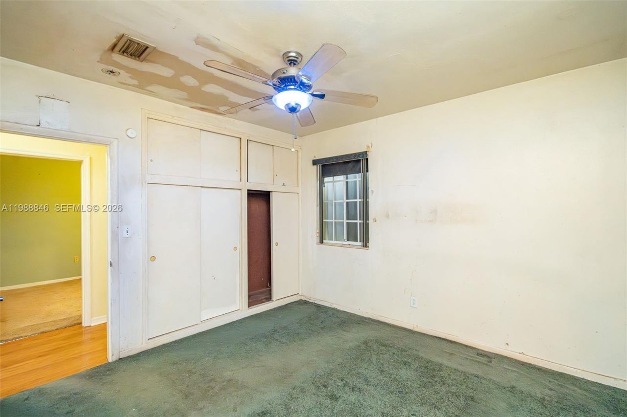 2010 NW 185th Ter, Miami Gardens, FL 33056 Photo