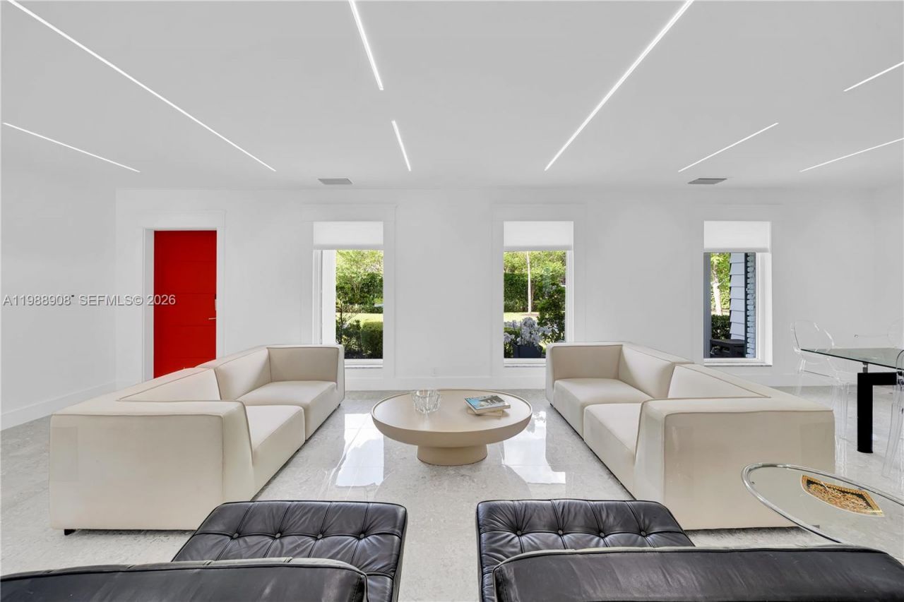 10705 SW 128th Ter , Miami, FL 33176 Photo