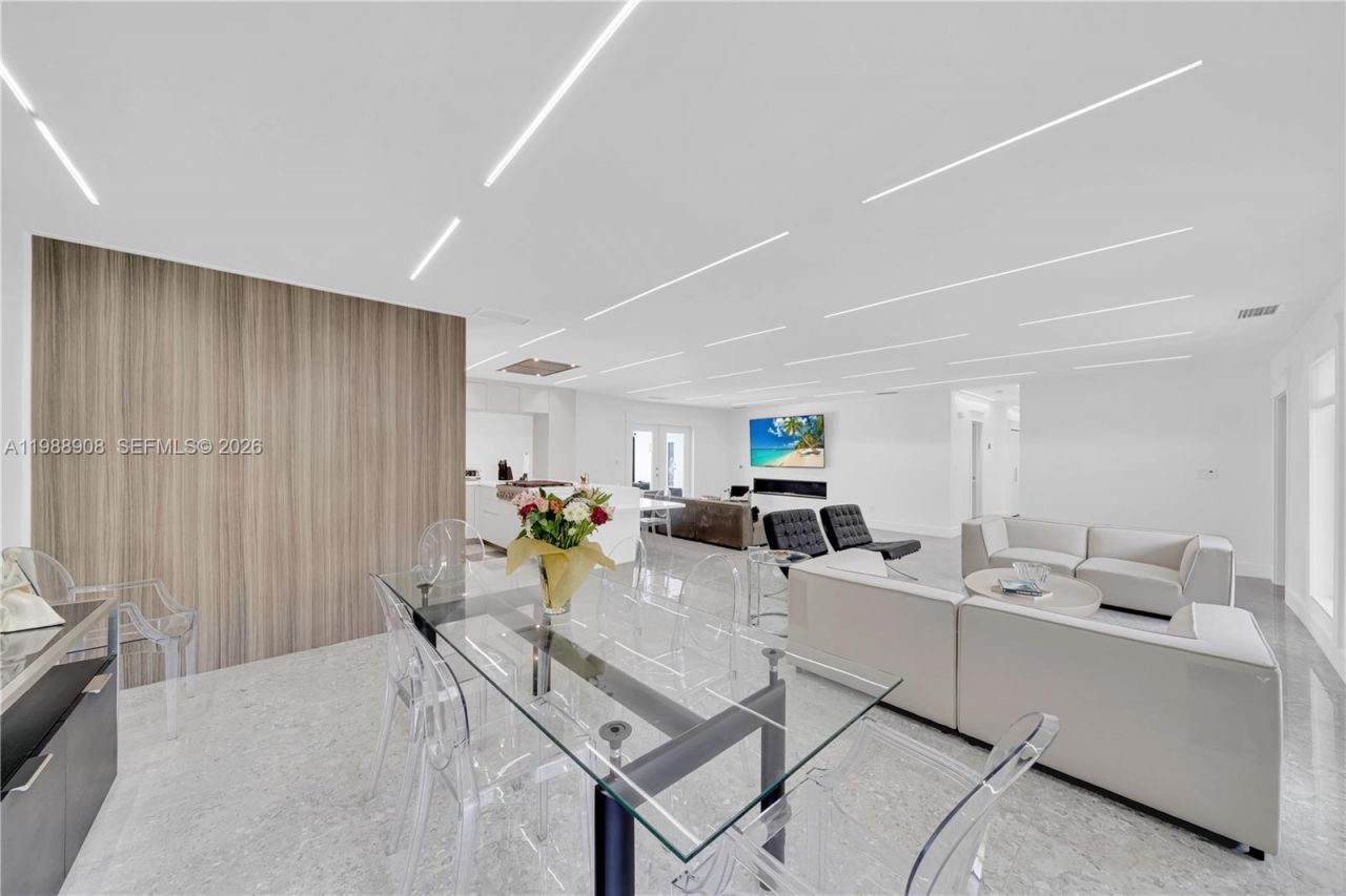 10705 SW 128th Ter , Miami, FL 33176 Photo