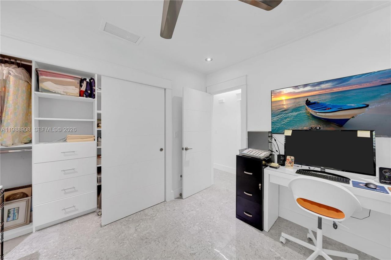 10705 SW 128th Ter , Miami, FL 33176 Photo