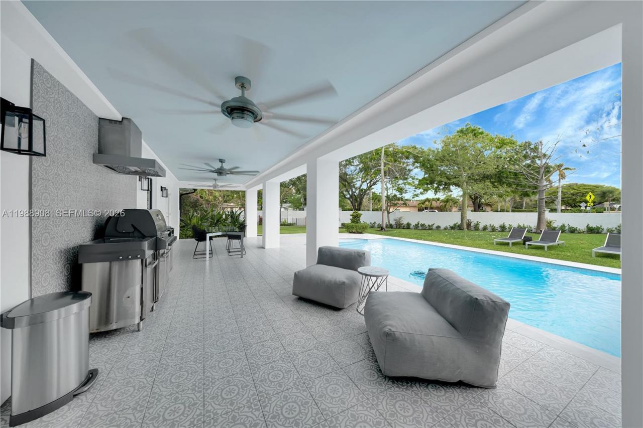 10705 SW 128th Ter , Miami, FL 33176 Photo