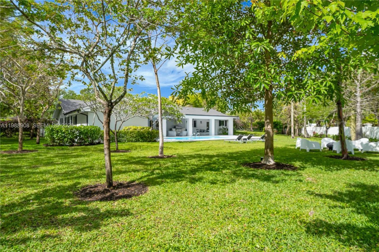 10705 SW 128th Ter , Miami, FL 33176 Photo