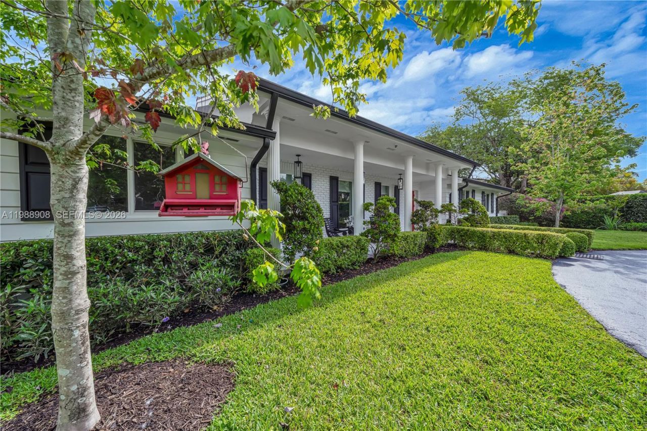 10705 SW 128th Ter , Miami, FL 33176 Photo