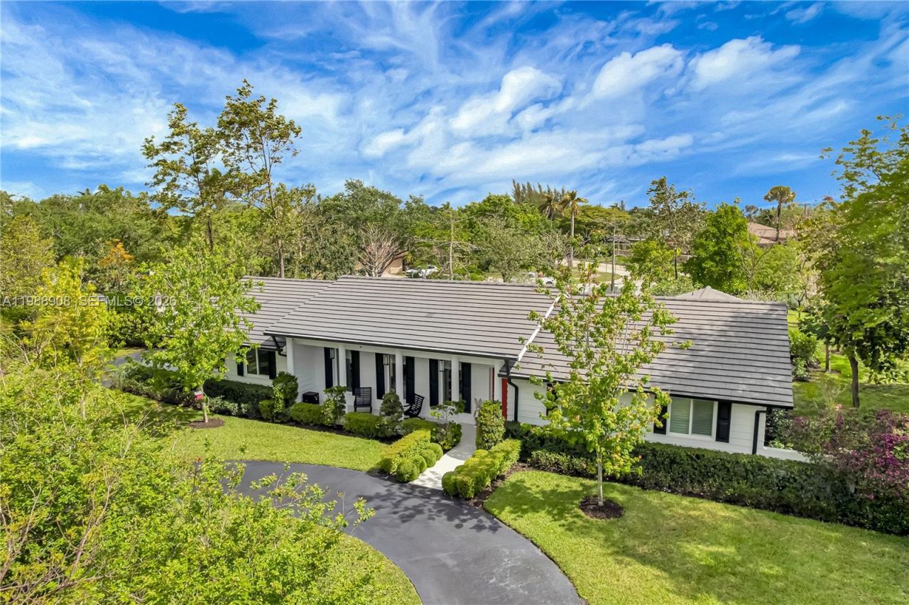 10705 SW 128th Ter , Miami, FL 33176 Photo