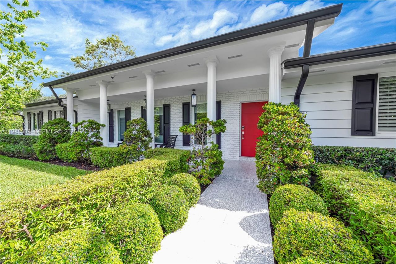 10705 SW 128th Ter , Miami, FL 33176 Photo