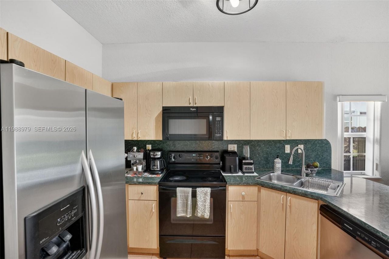 14490 SW 180th St , Miami, FL 33177 Photo